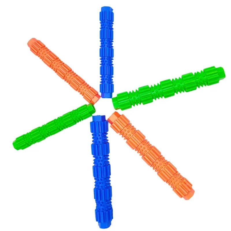 Indestructible Cooling Chew Toy and Treat Dispenser - detail
