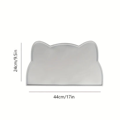 Waterproof Silicone Pet Feeding Mat with Raised Edge - close-up