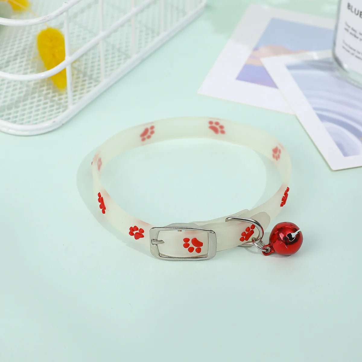 Luminous Glow-in-the-Dark Cat Collar with Bell - Red