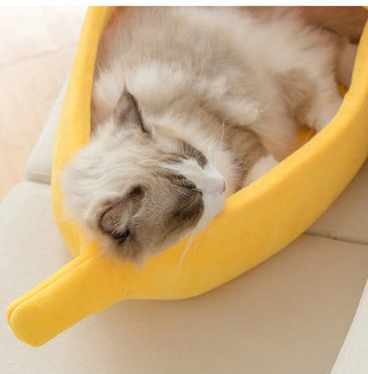 Cozy Banana-Shaped Cat Bed and Kennel - alternate angle