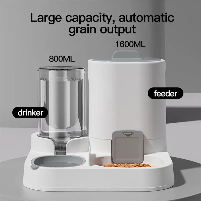 Spill-Proof Gravity Cat Water Dispenser and Feeder - feature view