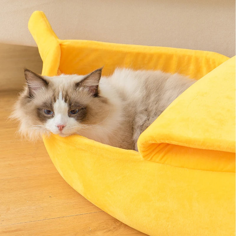 Cozy Banana-Shaped Cat Bed and Kennel - feature view