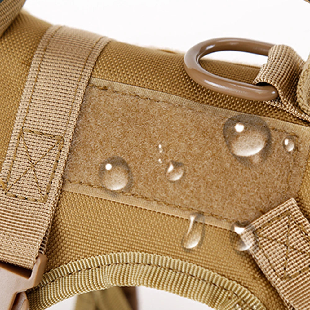 Tactical Escape-Proof Cat Harness with Control Handle - feature view