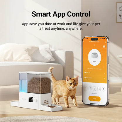WiFi Smart Pet Feeder and Water Fountain (8.5L) - in use