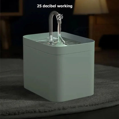Auto Filter Pet Water Fountain (1.5L) - close-up