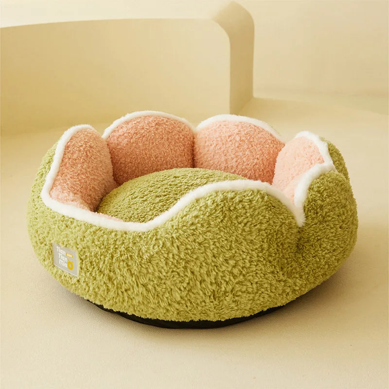 Warm Plush Cat and Dog Sleeping Nest - Cactus Green / 50x50cm
